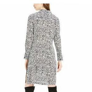 Bar III collard button up dress. New without tags! Never worn.